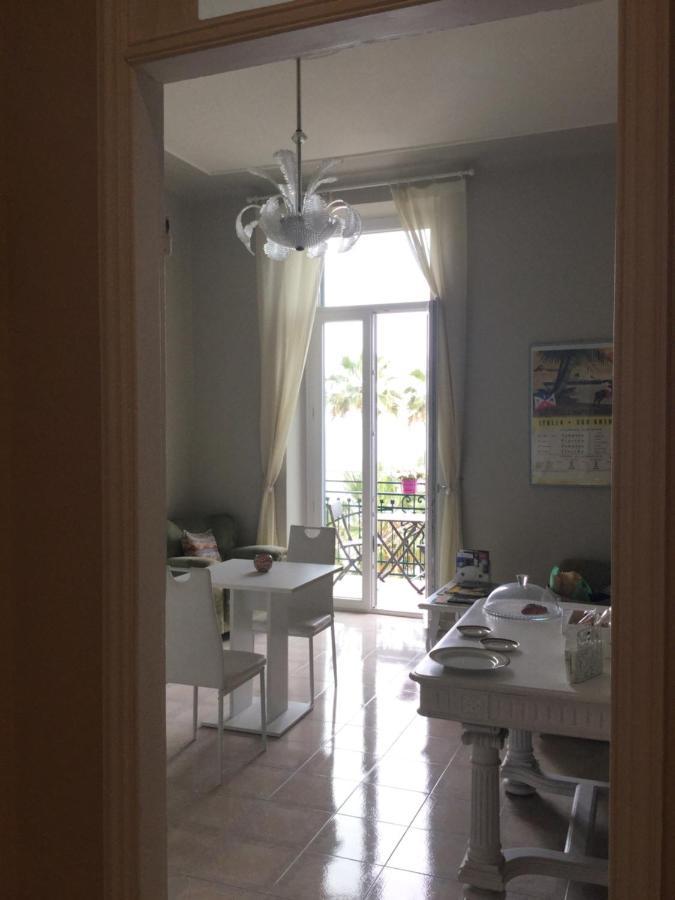 B&B Note Di Mare อิมเปรีอา ภายนอก รูปภาพ